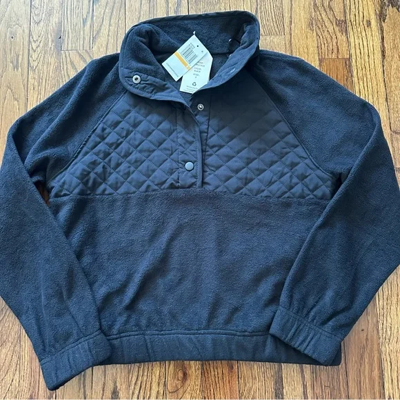 NWT Hippie Rose Quilted Pullover Small Black - Picture 4 of 10